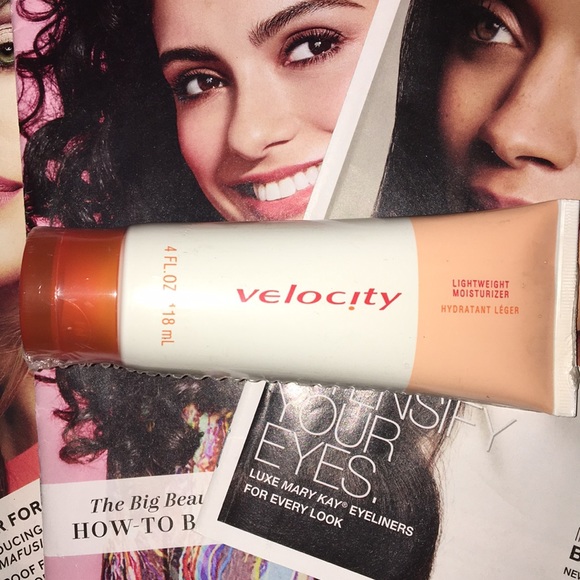 velocity lightweight moisturizer